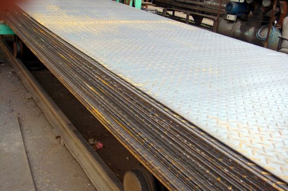 HOT ROLLED CHECKERED STEEL SHEET factory