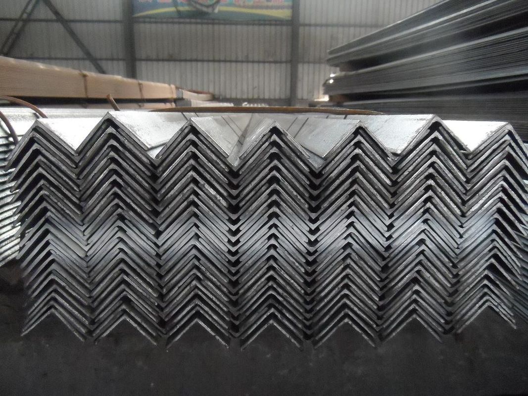 Custom Cut Equal And Unequal Steel Angle ASTM A36 S275JR Q235 Structural Angle Steel