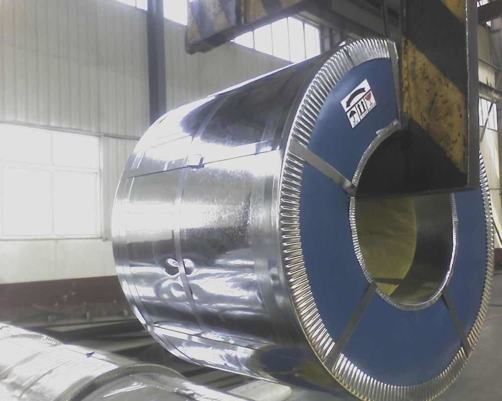 DX51D Regular Spangle Hot Dipped Galvanized Steel Coil 0.45mm × 1219mm for Furniture Panels and Sheet Fabrication