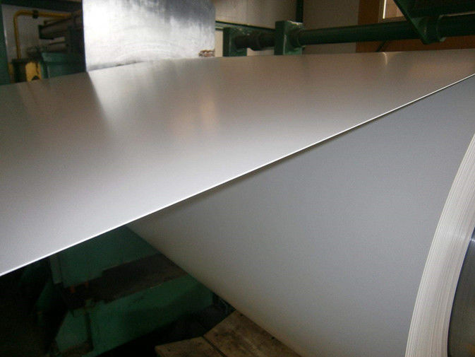 Custom Cut White Black Sky Blue JIS CGCC PPGI Prepainted Color Steel Coils 0.12–1.20mm for Roofing and Building Panels