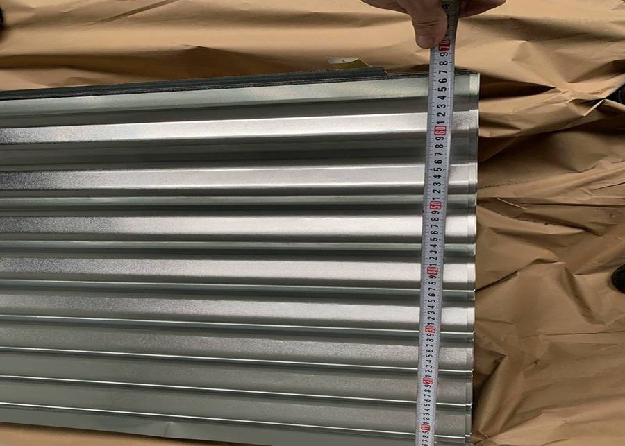 SGCC G275 Corrugated Galvanized Roofing Sheet with JIS G3302 Standard for Roof, Wall, and Fence Applications