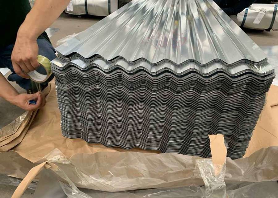 AS 1397 G550 Corrugated Galvanized Roofing Sheet with 1050mm Effective Width for Industrial Roof and Wall Systems