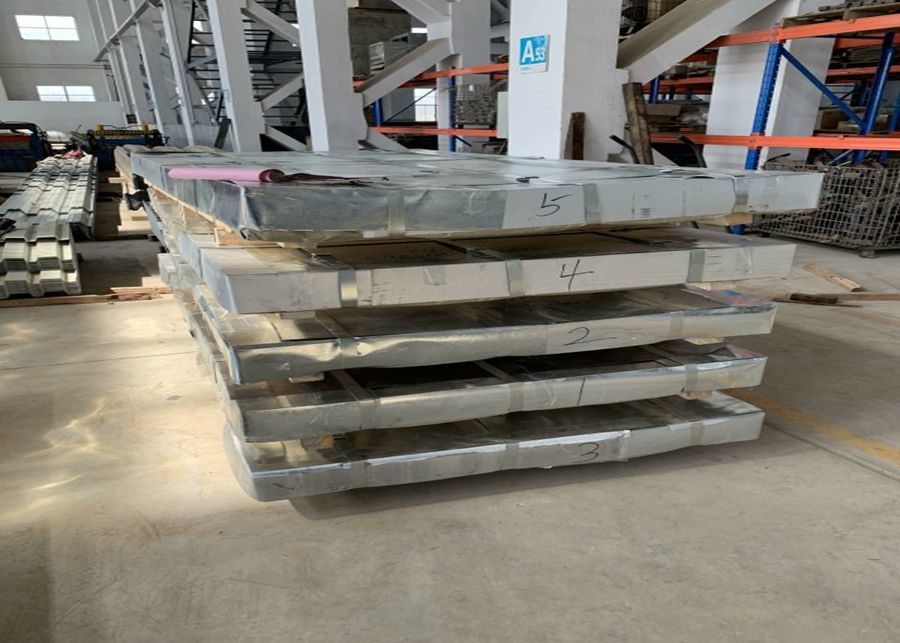 0.3–3.0mm Big Spangle Hot Dipped Galvanized Steel Sheet 35–1250mm Width for Outer Wall Cladding Applications