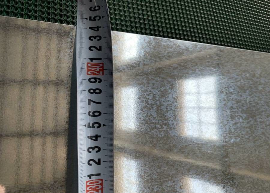 0.15–3.8mm JIS G3302 SGCC Hot Dipped Galvanized Steel Sheet Z40–Z275 for Pipe and Construction Applications