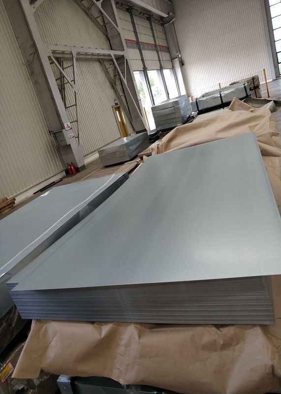 1000mm Width 0.75mm Hot Dipped Galvanized Steel Sheet Z275 Regular Spangle for Construction and Fabrication